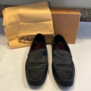 Tod’s black satin loafers 39.5 comes with box and dust bag